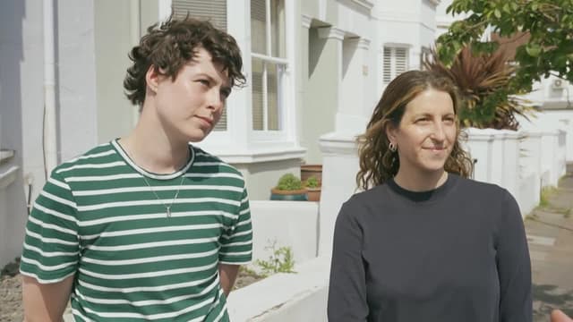 S27:E08 - Sussex Coast