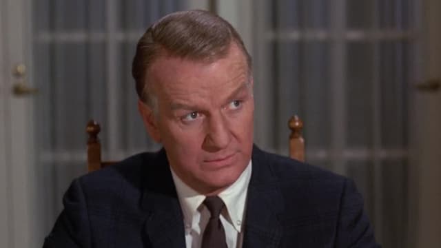 S01:E27 - Independence: Gidget Style