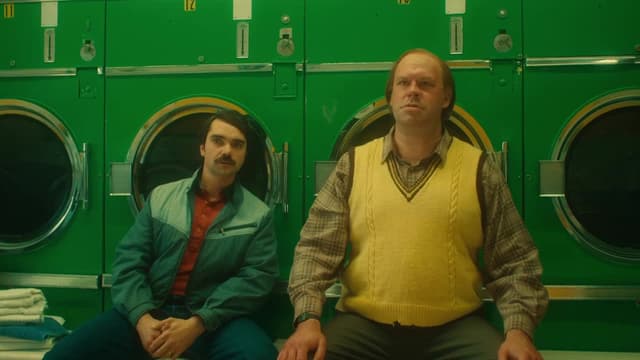 S01:E04 - The Monkey & the Cat