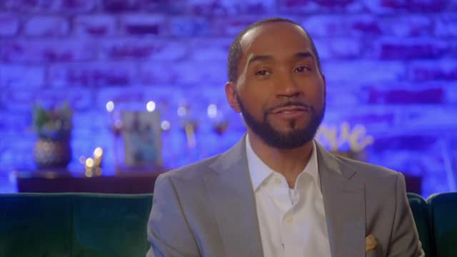 S01:E03 - Adrian & Emanuel