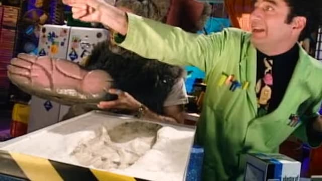 S01:E117 - Fossils, Beakmania & the Human Voice