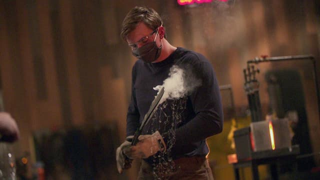 S08:E23 - Sledgehammer Showdown