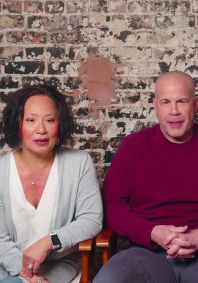 S01:E06 - Vietnamese Egg Rolls With the Martinelli Family poster