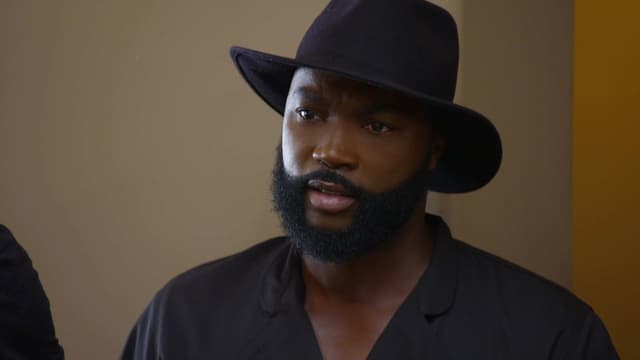 S03:E02 - Pool Party Madness