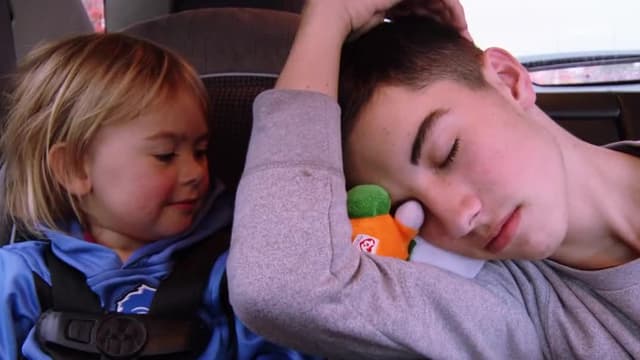 S06:E10 - Master Bath Overhaul