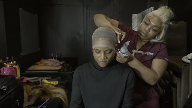 S01:E06 - Transformation