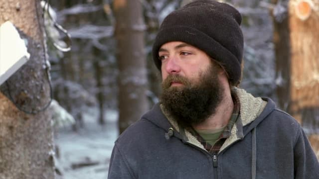 S07:E03 - Maine Straw Bale Cabin