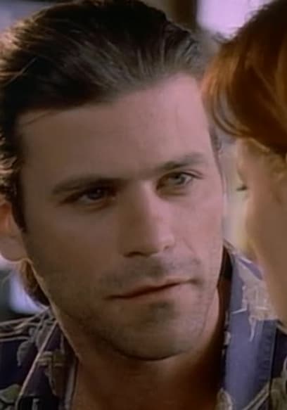 S03:E08 - Don't Say Nothin' Bad About My Baby poster