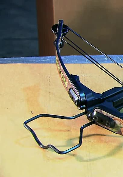 S06:E05 - Technical Glass and Crossbows poster