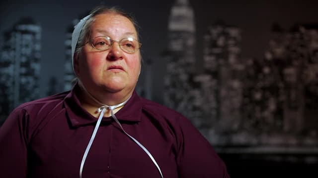 S01:E02 - Shunned and the City