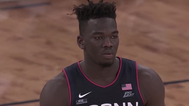 S2022:E09 - Semifinal #2: UConn vs Villanova