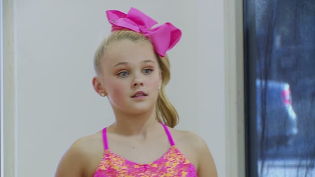 S06:E16 - Melissa's Announcement