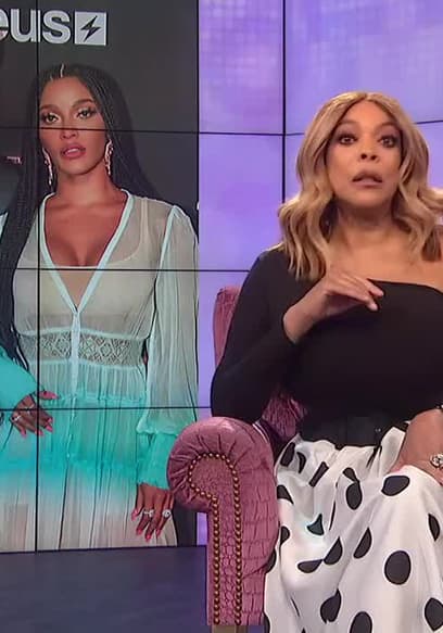 S11:E12105 - Joseline Kisses Boyfriend's Feet! poster