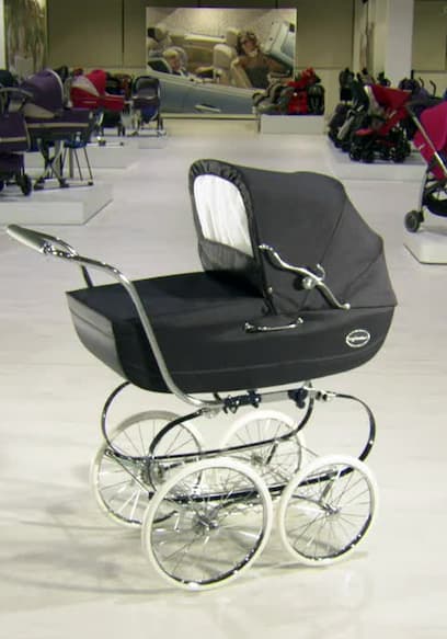 S13:E07 - Prams and Bicycle Tires poster