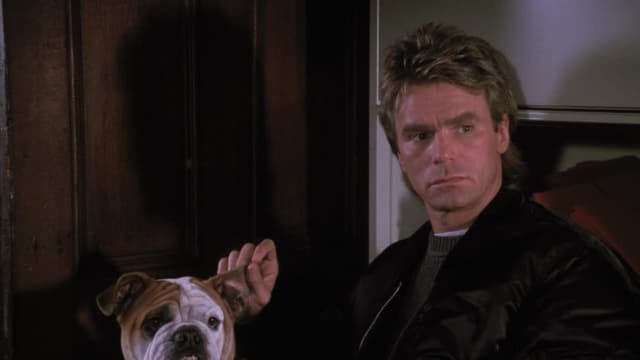 S06:E11 - Squeeze Play