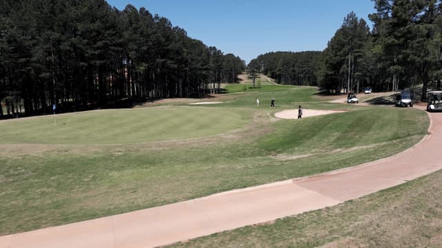 S01:E06 - Edgewater Golf Club
