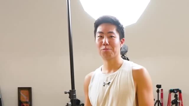 S03:E14 - Best Giant Cheese Block Art Wins $10,000