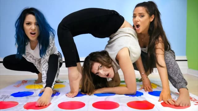 S01:E11 - Jumping Through Impossible Shapes / Gross Slip N Slide / Painful Twister