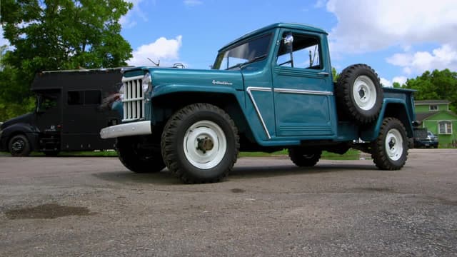 S05:E01 - Jeep Splits and Foreign Whips