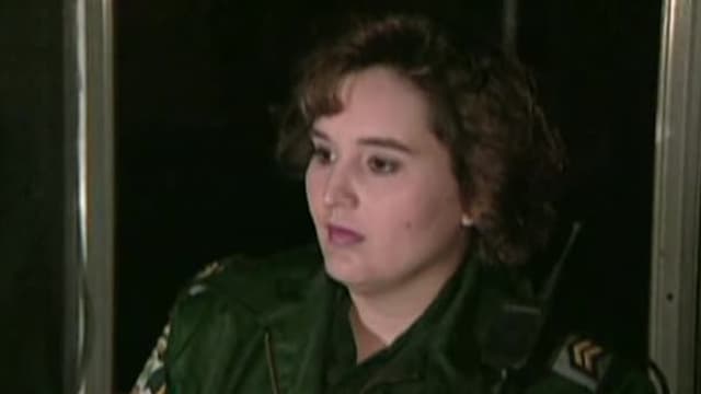 S01:E04 - She's So Mean