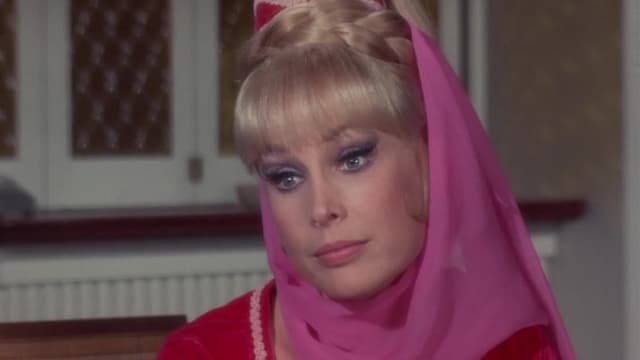 S05:E25 - One Jeannie Beats Four of a Kind