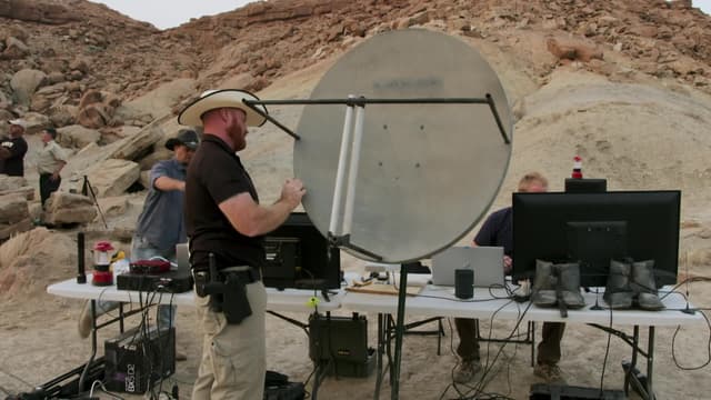 S02:E05 - The Ranch Strikes Back