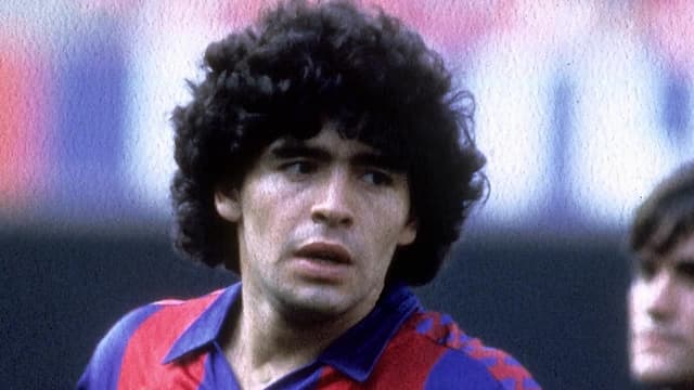 S01:E02 - Football's Greatest Stage | Diego Maradona