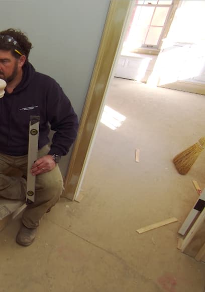 S37:E25 - North Shore Farmhouse: A Race to the Punch List poster