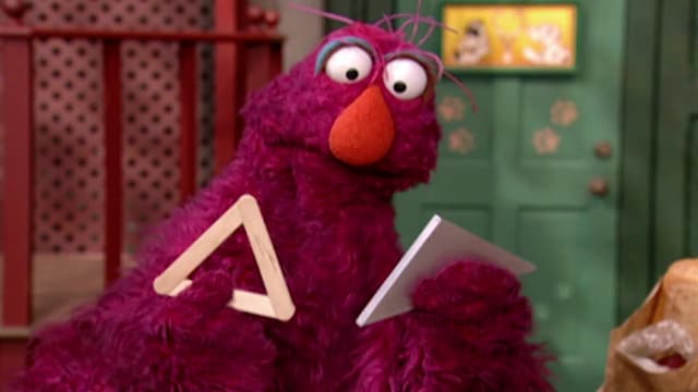 S36:E24 - Elmo and Zoe's Scientific Exploration