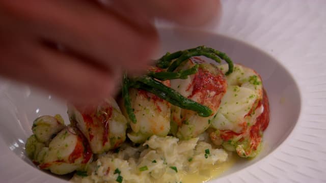 S11:E25 - Central Judging