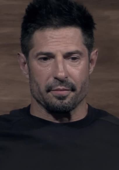 Póster de S01:E10 - Interrogation