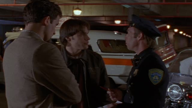S01:E02 - Todo Lo Que Brilla