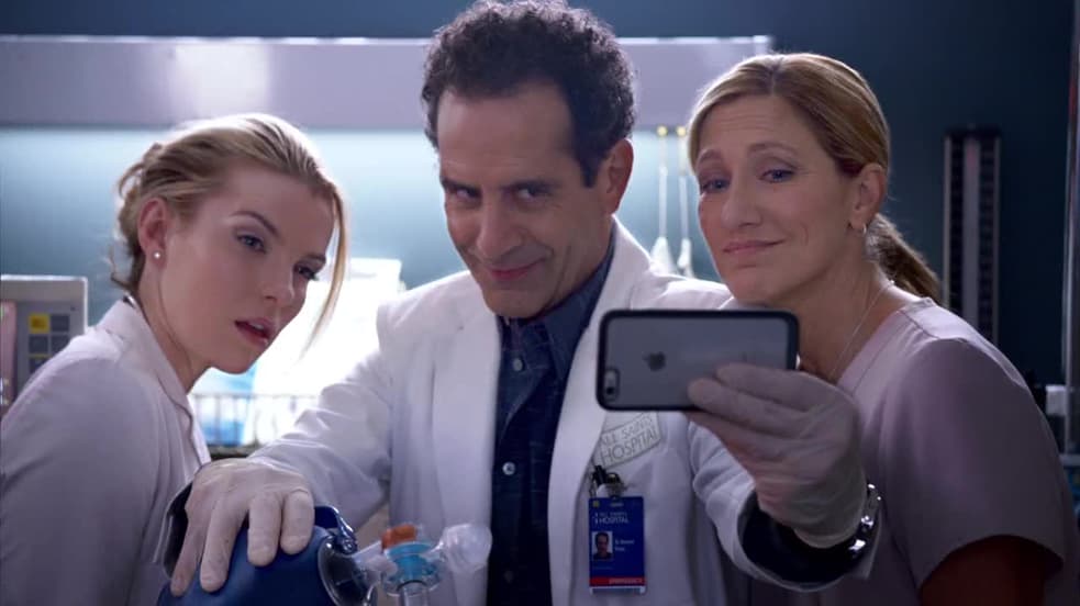 Watch Nurse Jackie S07:E06 - High Noon - Free TV Shows | Tubi