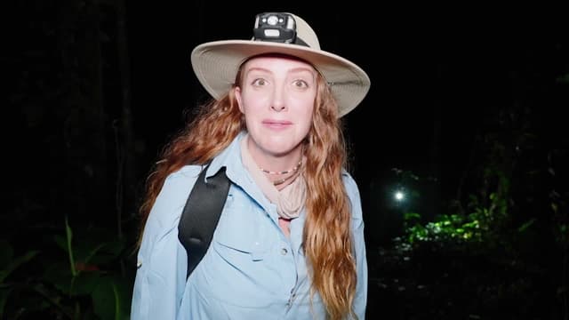 S10:E10 - Ultimate Frog Scavenger Hunt! / Cold-Shocked Sea Turtles!