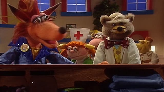 S01:E18 - Professor Teddy's Magic Show