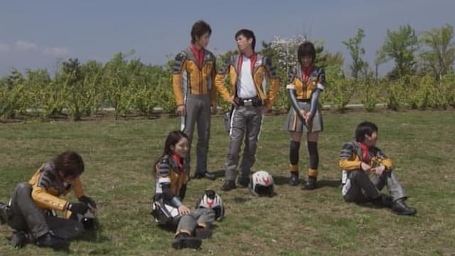 S01:E18 - Pressure on Ultraman