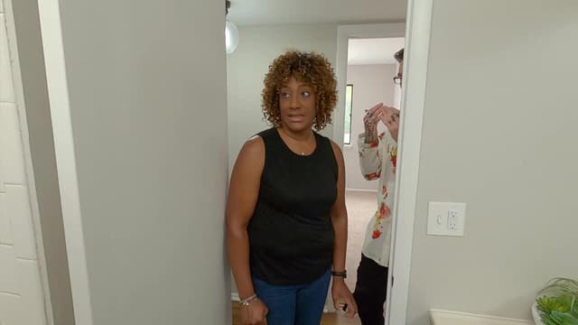 S09:E02 - The Lottery Queen