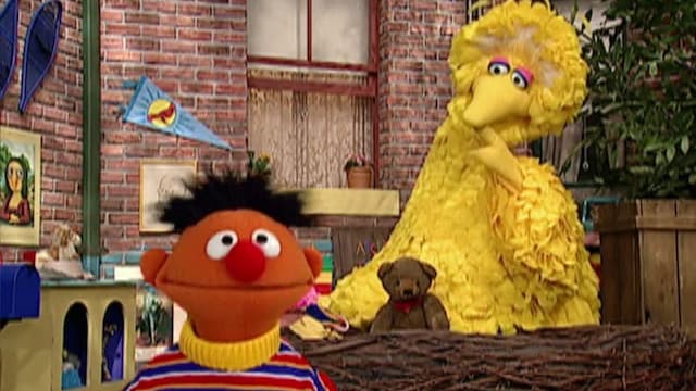 S35:E19 - Cookie Monster Writes a Story