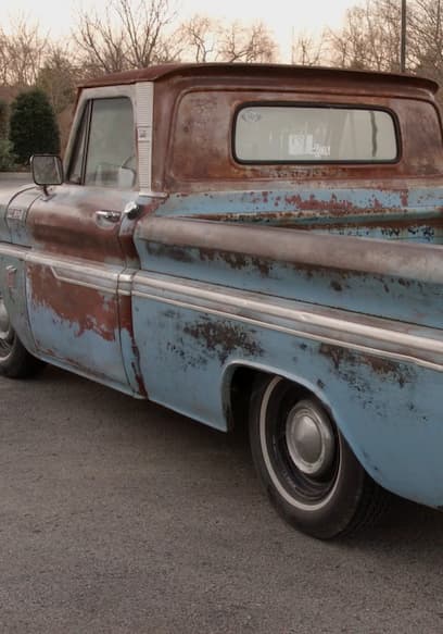 S01:E01 - Rebuilding He Rear End of a Chevy K1500 poster