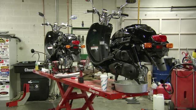 S04:E17 - Mikey Special