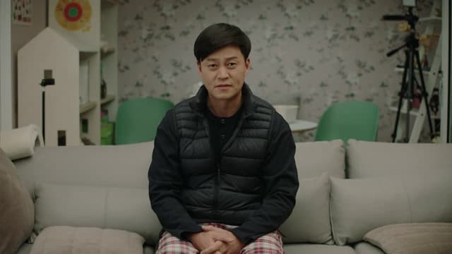 S01:E04 - Disastrous Family Plans