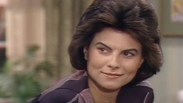 S04:E421 - Maude's Nephew