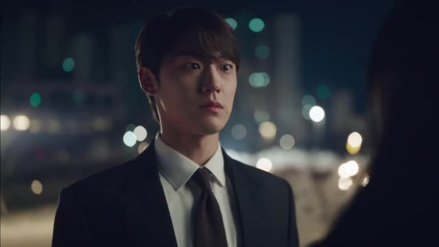 S01:E12 - Episode 12