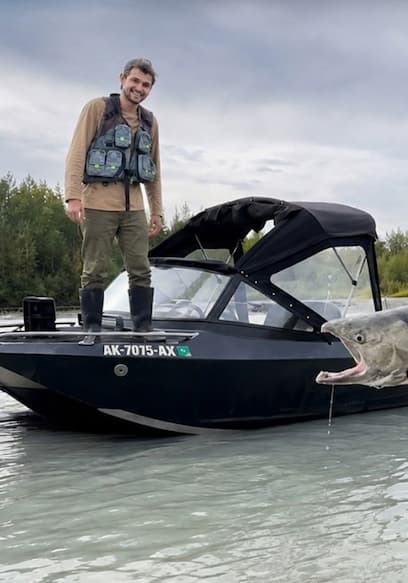 Póster de S01:E06 - Fishing a Remote Alaska River