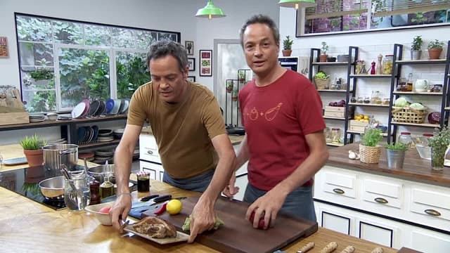 S01:E04 - Tacos de lechuga y papada y pollo a la bilbaína