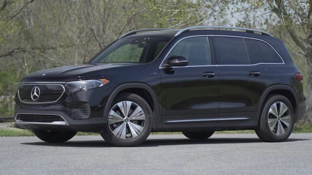 S42:E40 - 2023 Mercedes-Benz EQB SUV