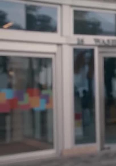 Affiche de S01:E05 - They’re Hiring at the Courthouse