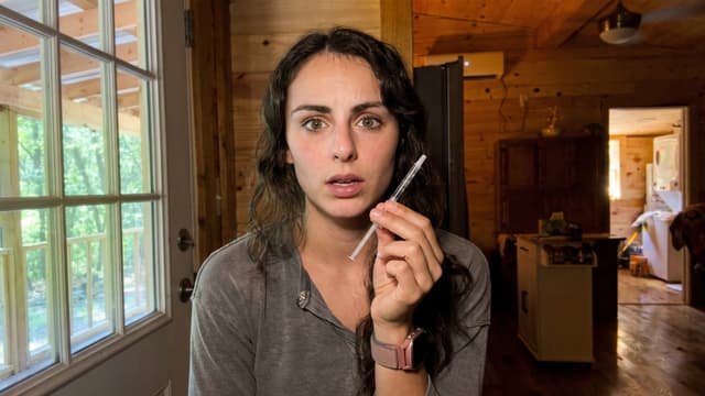 S01:E07 - Cabin Visitor