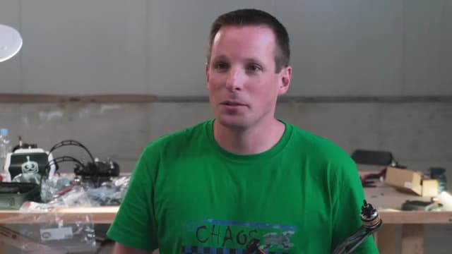 S01:E02 - Track and Field