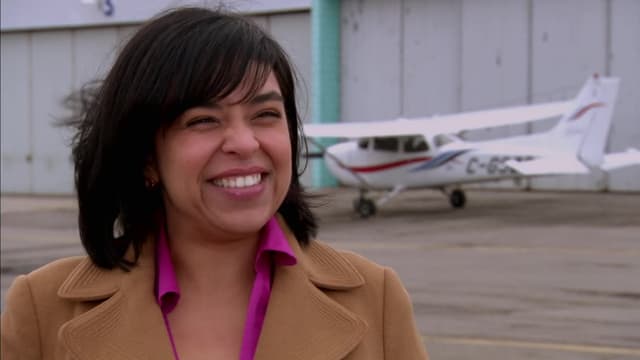 S01:E19 - Air Traffic Reporter